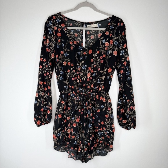 Abercrombie & Fitch Pants - Abercrombie & Fitch Black Floral Ruffle Romper Women’s Size Small